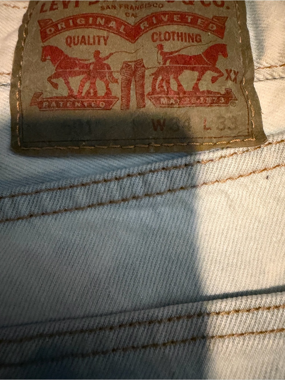 Levi's 501 Light Blue and Cream Denim Jeans - Picture 5 of 5
